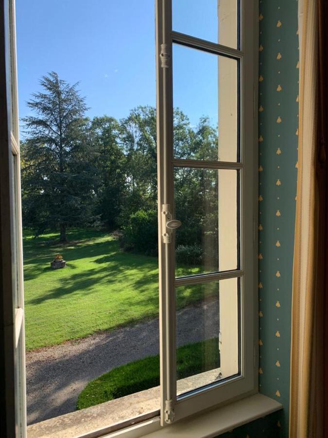 Domaine De Prefond Bed & Breakfast Bengy-sur-Craon Exterior photo