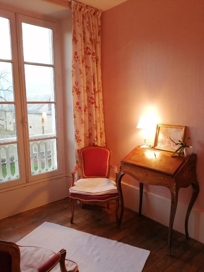 Domaine De Prefond Bed & Breakfast Bengy-sur-Craon Exterior photo