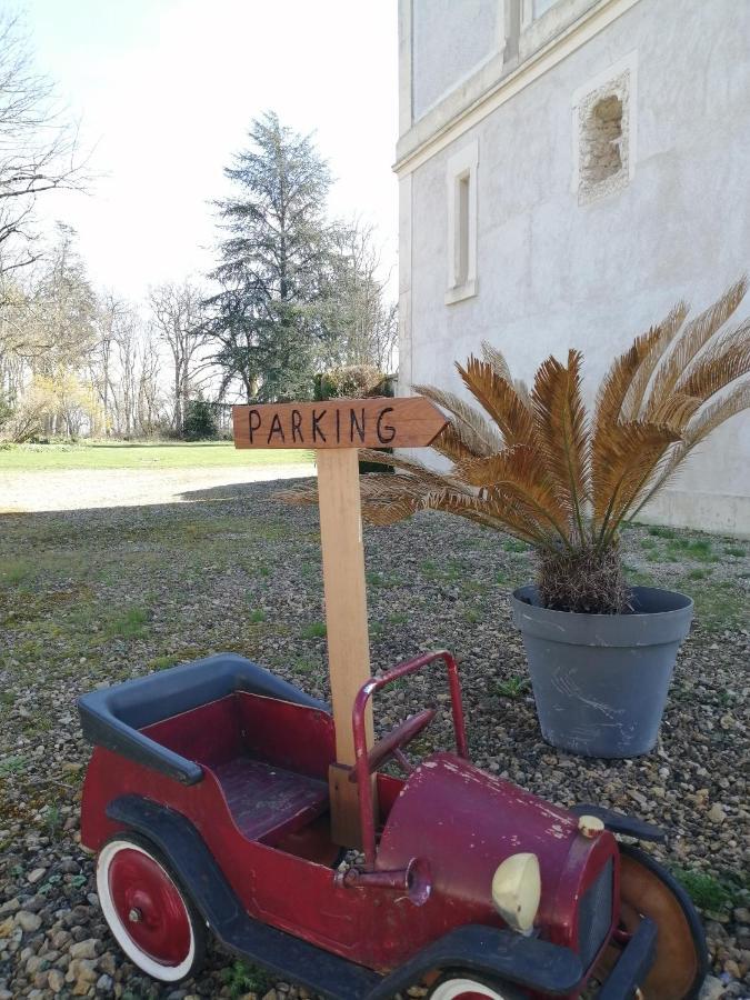 Domaine De Prefond Bed & Breakfast Bengy-sur-Craon Exterior photo