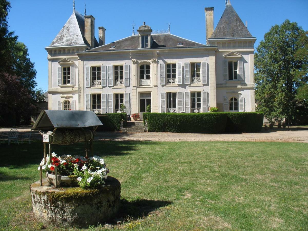 Domaine De Prefond Bed & Breakfast Bengy-sur-Craon Exterior photo
