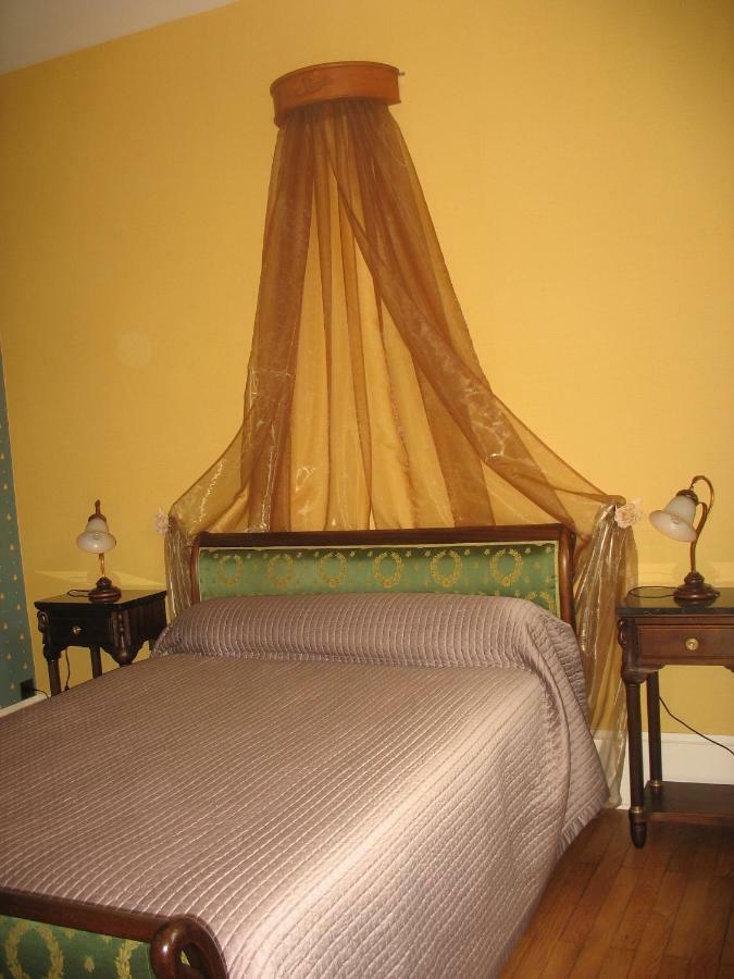Domaine De Prefond Bed & Breakfast Bengy-sur-Craon Exterior photo